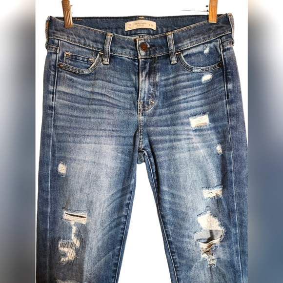 Abercrombie & Fitch Straight Leg Ankle Distressed Jeans Size 24 - Picture 7 of 9